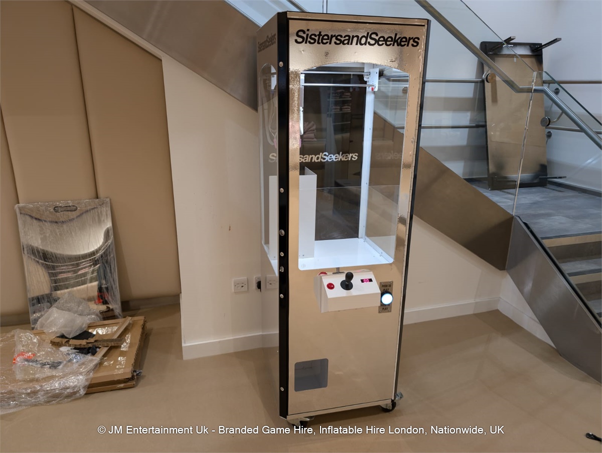 Bespoke Claw Machine Rental for Sisters & Seekers! Interactive