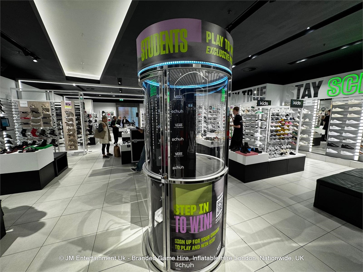 Wigan Grand Arcade Shoe Shops Uncertainty For Wigan Workers As The