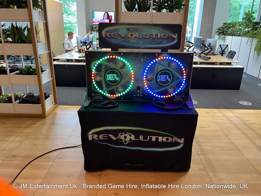 Retro Arcade Games & Machine Hire London | JM Entertainment